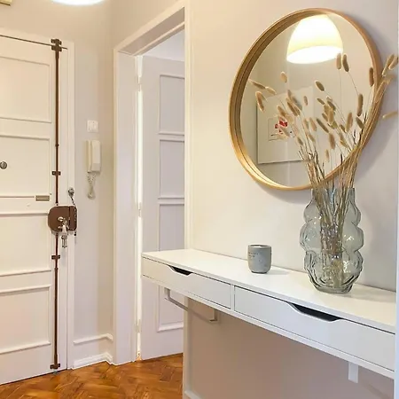 Apartament Uptown Stylish *